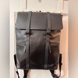 Gaston Luga Splash 16” Backpack